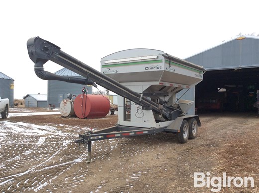 2016 Unverferth Parker 2620 T/A Seed Chariot Seed Tender | Agriculture