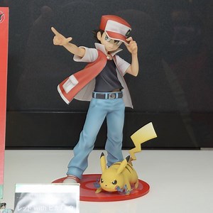 A first proper look at the new Red with Pikachu figure