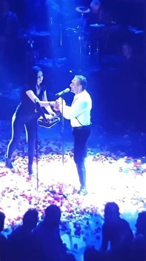 Νότης Σφακιανάκης - Αγάπη τι δύσκολο πράγμα