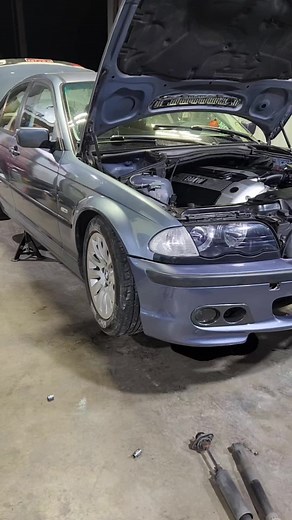 @E46.Bill #bmw #325i #manual #inline6 #bimmer #coilovers #loww #tuff #project #chrome #clear #gangsta #pimp