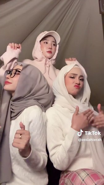 Exploring the New Generation Ai Team