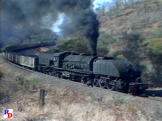 208K views · 5.9K reactions | A Garratt locomotive rolls into Thomson Junction in Zimbabwe and we see another Garratt pulling a heavy freight. Finally a steam crane is viewed at Dete. From the GSVP show "Garratts of Zimbabwe" https://rfd.video/Garratts | Steam Giants | Facebook