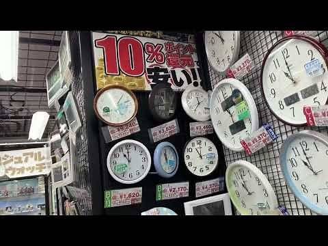 ヨドバシカメラマルチメディア上野店 時計売り場 からくり時計 掛け時計 デジタル時計 目指し時計