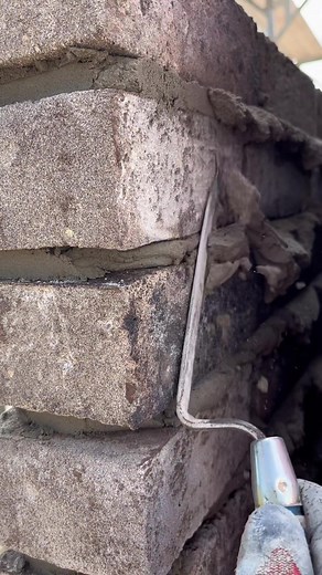 Building a Brick Wall: Step-by-Step Construction Guide