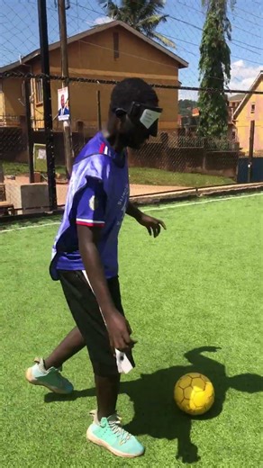 Learning ways - blind football dribbling drills