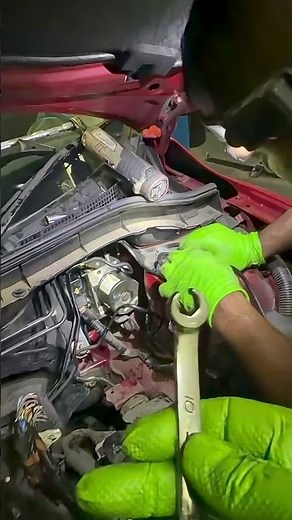 how to loose brake line nut with flare nut spanner #brakesystem #automobile #mechanic