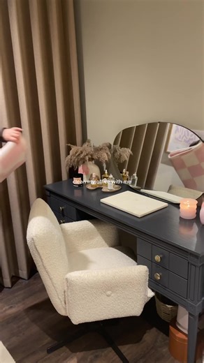 Creating a Clean and Happy Office Space