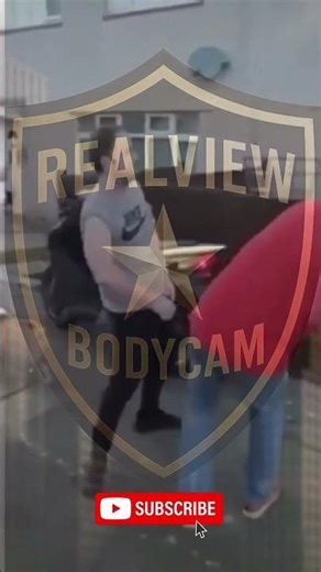 Angry Neighbour Starts a Fight 😳👊 #shorts #viralvideo #AngryNeighbour #NeighbourFight #fight