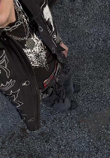 Studded Boots for Skateboarding Enthusiasts