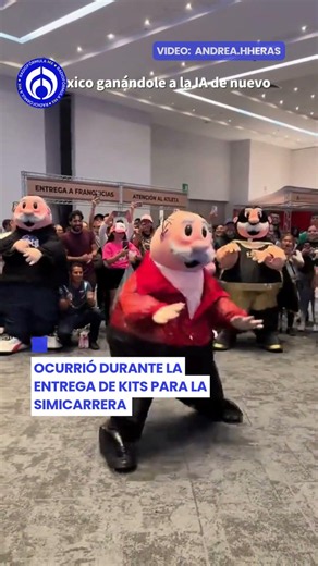 😲 ¡Sacan los prohibidos! Dr. Simi es captado en una batalla de farmear aura contra Michael Jackson