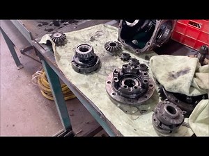 D22 Front Lokka Install and Diff Assembly