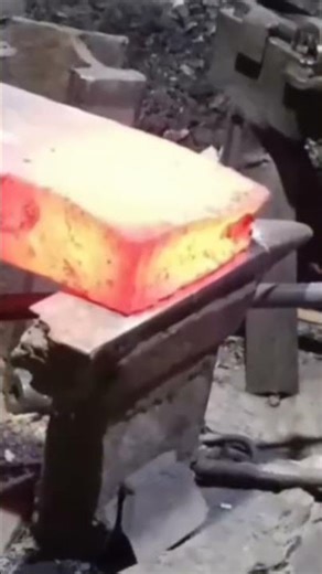 The art of blacksmithing🔥🛠️🔥​#blacksmith​#blacksmithing​#forging​#forge​#metalwork​#handmade