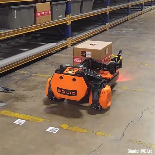 251K views · 3.8K reactions | When given the order, this robot can sort boxes at any height 朗 #engineering | Interesting Engineering | Facebook