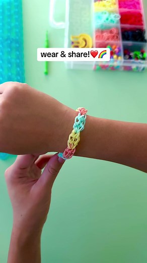 Easy Beginner Level Rainbow Loom Bracelet Tutorial 🍯✨