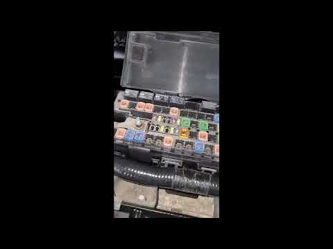 Ford F150 AC Relay, Fuse & Pressure Switch Sensor Location (EASY FIX)