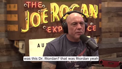 Mel Gibson, renowned actor and filmmaker, shares his personal journey with stem cell therapy at Stem Cell Institute Panama during his appearance on The Joe Rogan Experience. In a powerful conversation, Gibson commends our founder, Dr. Neil Riordan, PA, PhD, for helping him overcome health challenges and improve his quality of life. Exclusive to Stem Cell Institute—the Golden Cells™ used in our treatments are not available at any other stem cell clinic worldwide. Stem Cell Institute in Panama Cit