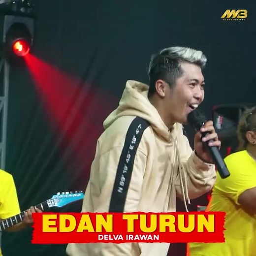 Edan Turun Live Performance by Delva Irawan