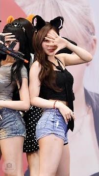 [4K] 240602 Julie [KISS OF LIFE] - Midas Touch @ KISS OF LIFE Singapore Fansign, Bugis+ (Singapore)