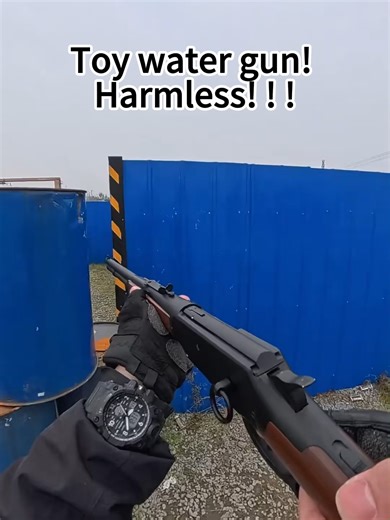 Harmless Toy Water Gun for Tactical Games