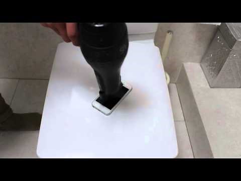 Removing A Glass Screen Protector on iPhone