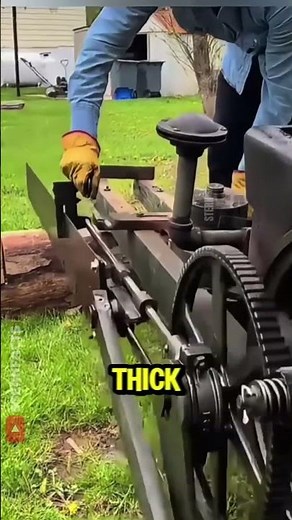 The First Portable Power Saw That Revolutionized Woodworking ⚙️🪚