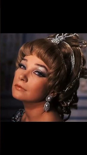 91 Years Old… And Still Outshining Hollywood 😳✨ #hollywoodflashback