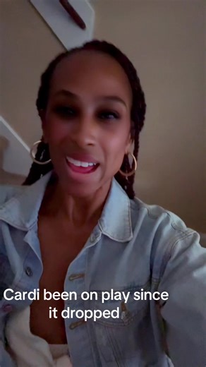 #fyp #cardi #laughs #loveyou | cardi