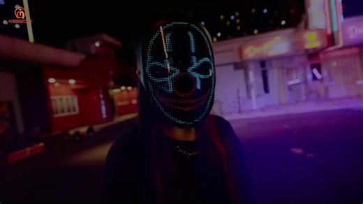 Face Transforming LED Mask with App Controlled - Programmable LED Halloween Mask Digital Luminous Mask for Adults #trend #face #maske #led #adulting