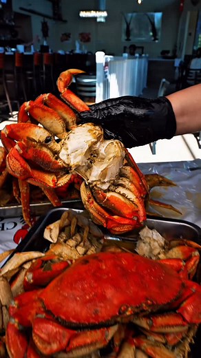 27 reactions | Drip. Drip. DRIP. That’s the sound of flavor hittin’...