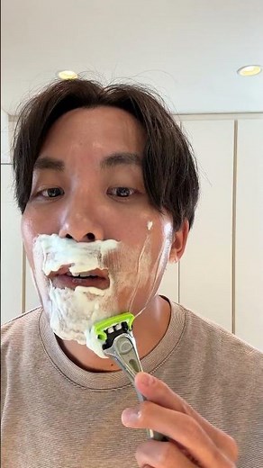 髭剃りASMR