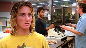Hamilton stops the robbery - Fast Times at Ridgemont High (Sean Penn)