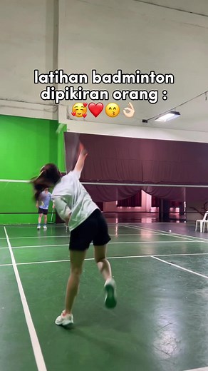 Latihan Badminton: Keterampilan dan Teknik Efektif