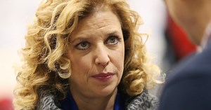 DNC chairwoman forced out amid email scandal