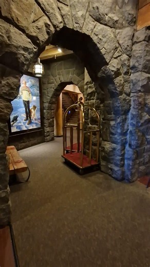 Timberline Lodge (The Shining Location)