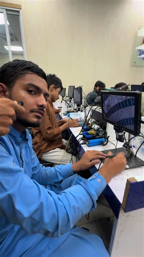 Punjab Mobile Repairing Course 📱🔧 Learn professional mobile phone repairing with Punjab Mobile! Our practical mobile repairing course is designed for beginners and students who want to build a successful career in the mobile repairing industry. You will learn mobile hardware & software repairing, motherboard/PCB work, charging section, display and panel repair, battery faults, IC replacement, soldering, troubleshooting, and much more through practical training. 🎓 Learn • Practice • Repair • E