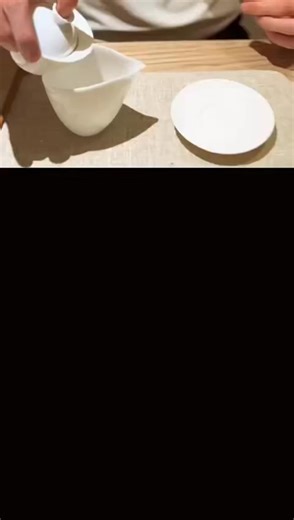 Many people feel they don’t know tea. They aren't sure how to brew it, how to taste it, or even don’t know how to enjoy it. But the truth is that enjoying tea is just like enjoying music 🎶. As long as you listen with your heart and listen often, you will naturally know which songs are great and which are just ordinary. Through our Tea Workshop, we'll guide you step by step from understanding tea knowledge, mastering brewing skills, to learning how to taste and identify the finest teas. By the e