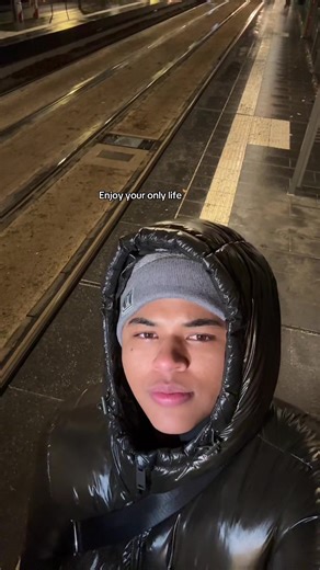 Kani ✟ (@kani_mnk)’s videos with original sound - Insta Songs