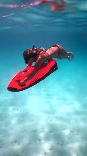 Working on that mermaid application 🚀 Explore the depths with SEABOB while boating around. F5 SR model goes up to 14 mph and up to 130 ft deep 🌊 #seabob #luxury #watertoy #boatlife #yachting | Seabob America