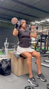 Rutina de hombro y bíceps, 6 ideas de ejercicios 💪🏽 | Jhersieh Rutinas Gym