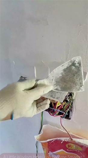 Wall Wire Hole Repair Tutorial: Gypsum Powder Smoothing + Tool Usage Tips