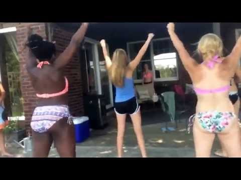 Cheerleader Pool Party!! |HS Cheer