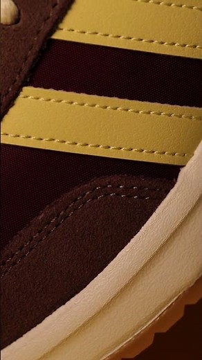 El color vinotinto que necesitas en tu outfit 👟 #Adidas #Dafiti