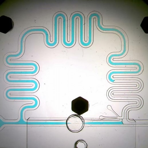 DIW microfluidic device: valve
