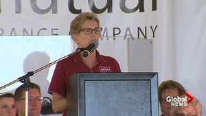 Kathleen Wynne booed at International Plowing Match over rising hydro rates