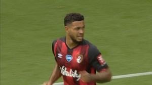 Pickford saves from King (6)