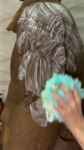 Rahasia Bersihkan Jaket Tanpa Melepasnya! 🤯🧥