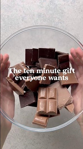 I gift this every Christmas ❤️ #baking