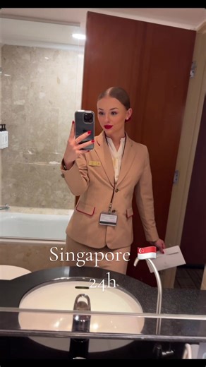 24 Hours Exploring Singapore with Emirates Cabin Crew