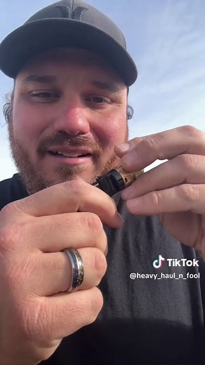 Swapped out the stock 3157 reverse bulbs for these LASFIT LEDs and the difference is wild. Way brighter, cleaner light output with full 360° illumination so backing up at night is actually clear and usable. Plug-and-play install, non-polarity design, and built with aluminum housing for solid heat control and long lifespan. Simple upgrade that makes a big visibility improvement. #LEDUpgrade #ReverseLights #TruckLighting #VehicleSafety #PlugAndPlay@Lasfit