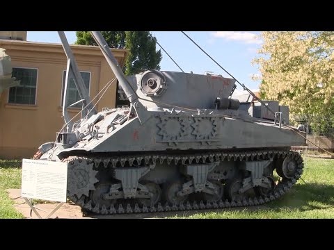 m32 Armored Recovery Vehicle detail walk around